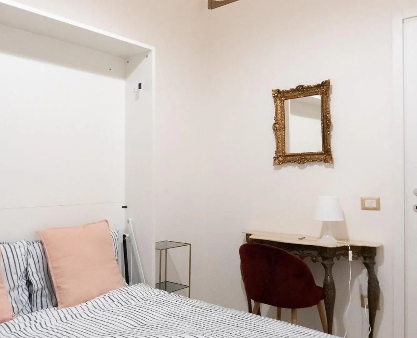Vita Nova House Rome 0*,  Italy